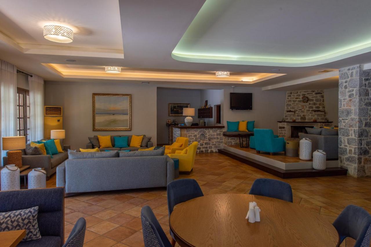 Kastro Maini Otel Areopoli Dış mekan fotoğraf